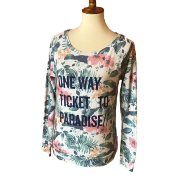 3 for 20 $ bundle So super soft floral graphic sweat shirt - Picture 1 of 9